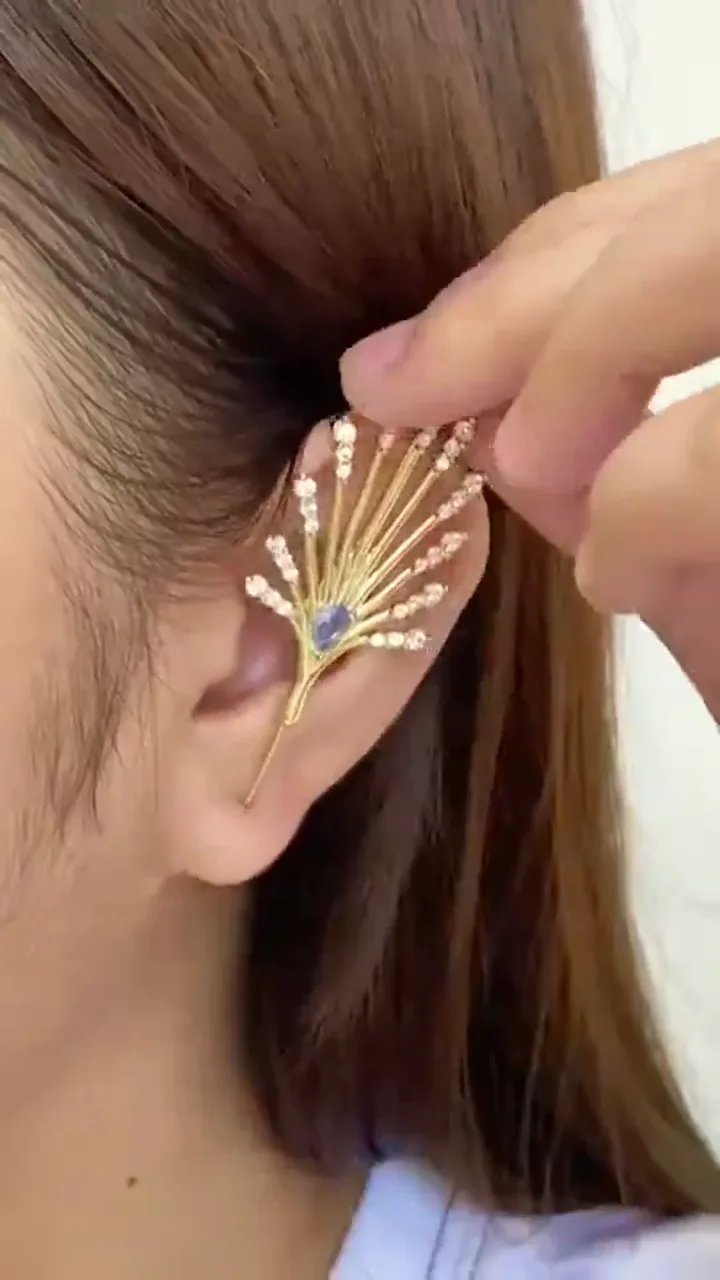 Ear cuffs · Video ad, EN